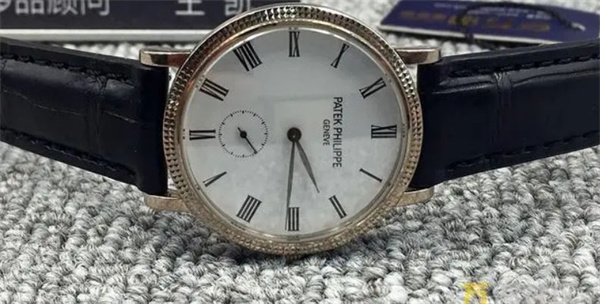 百达翡丽表耳尺寸(图) 百达翡丽表耳尺寸(图)