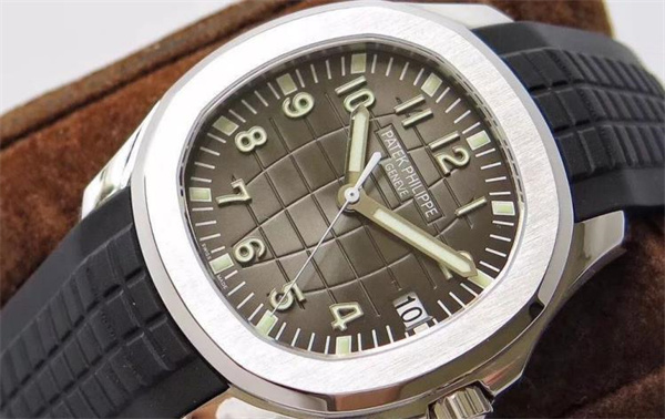 百达翡丽手表表盘有划痕处理方法集锦（图）